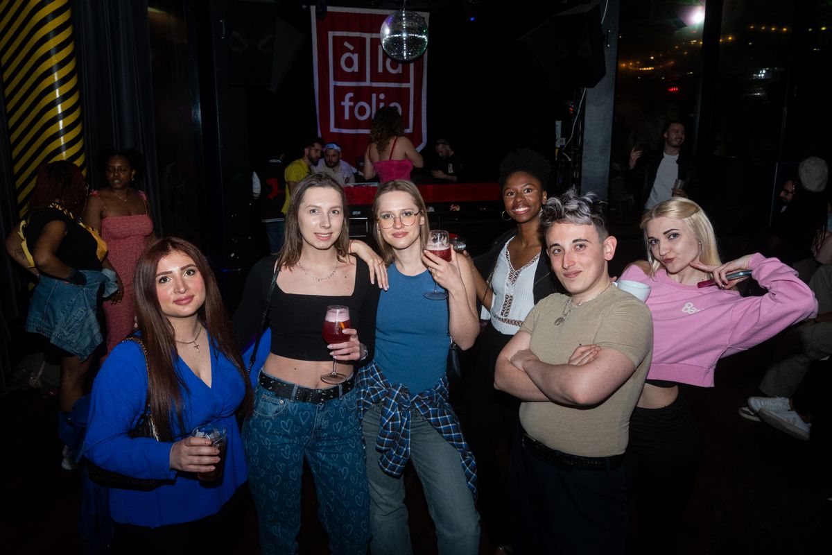 Loisirs créatifs entre adultes : redécouvrir le plaisir de créer ensemble