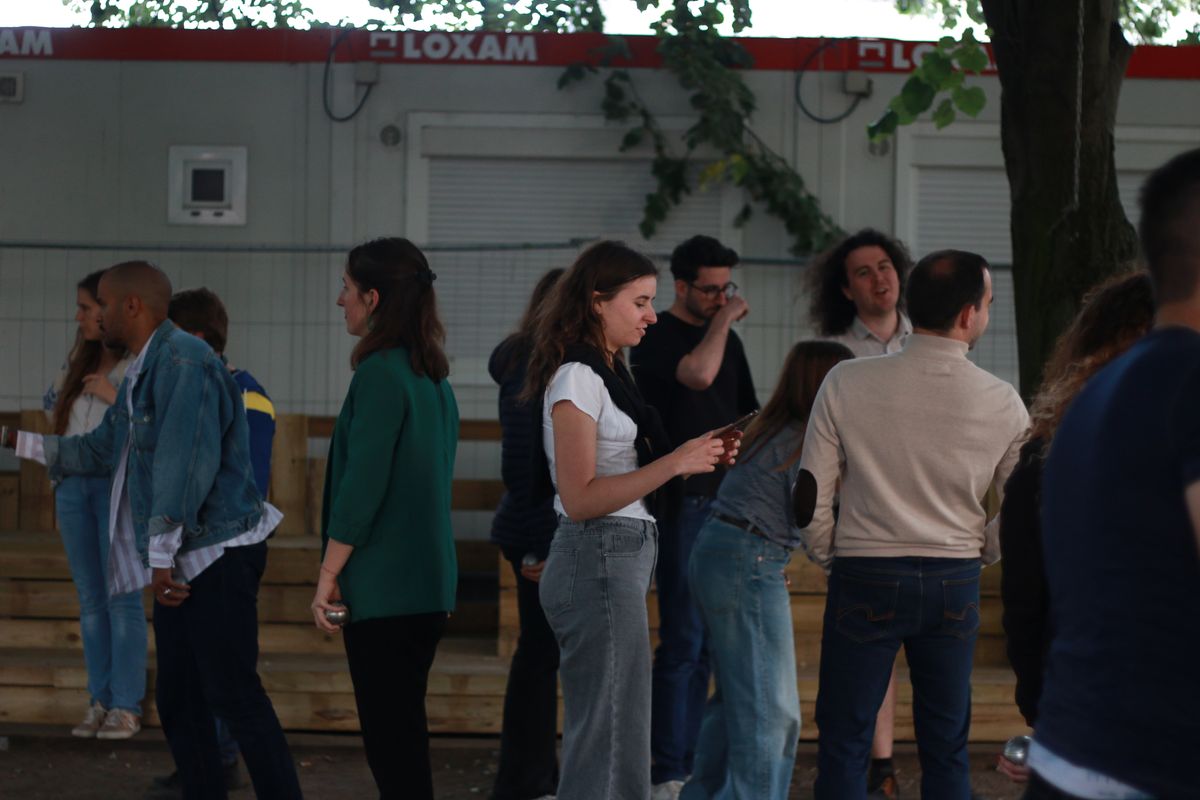 Randonnée entre adultes : sortir en nature pour mieux se retrouver